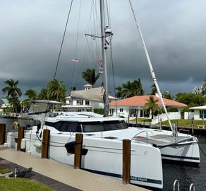 2019 Fountaine Pajot Saona 47
