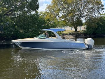2025 Chris-Craft Launch 31 GT