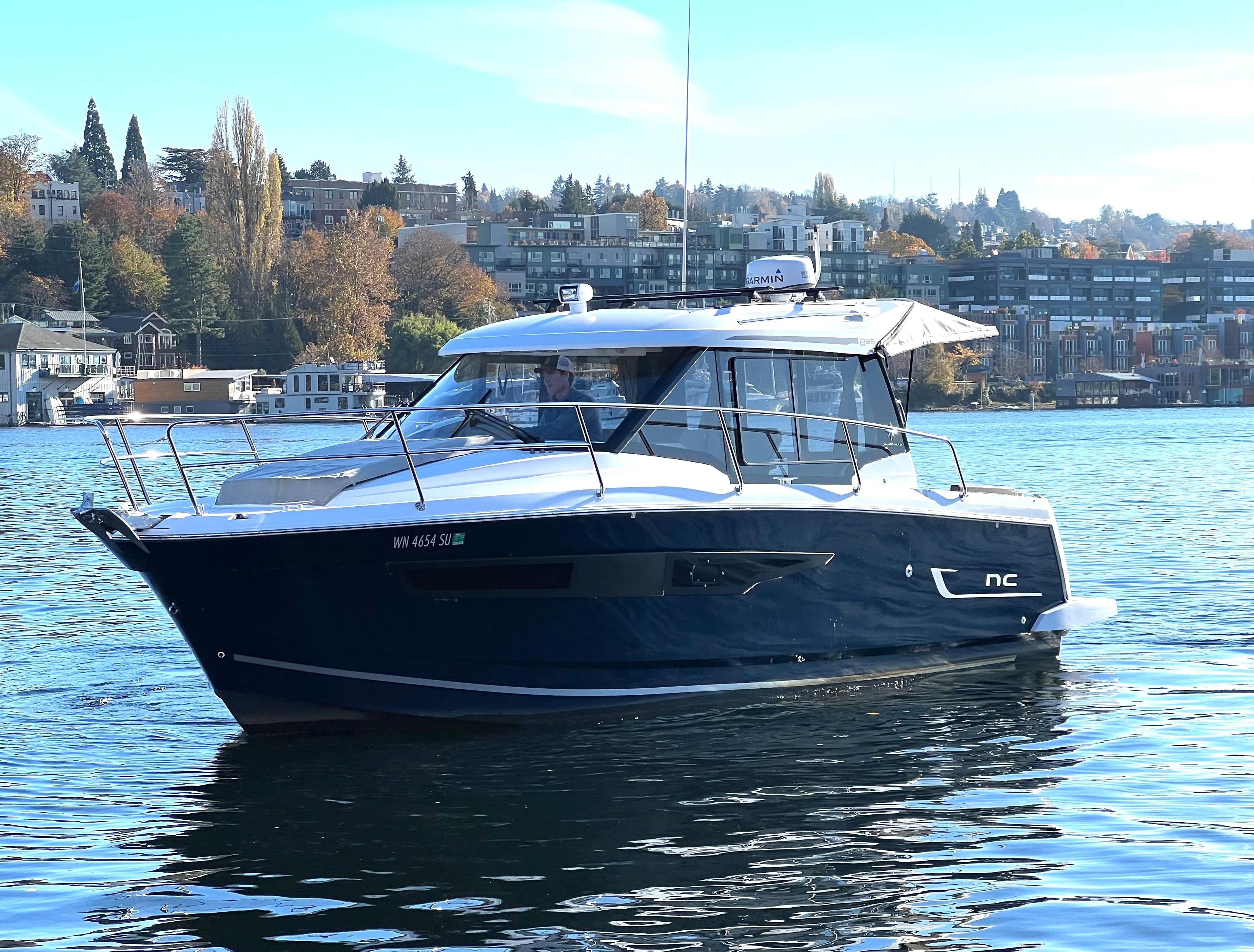 2020 Jeanneau NC895, Seattle USA