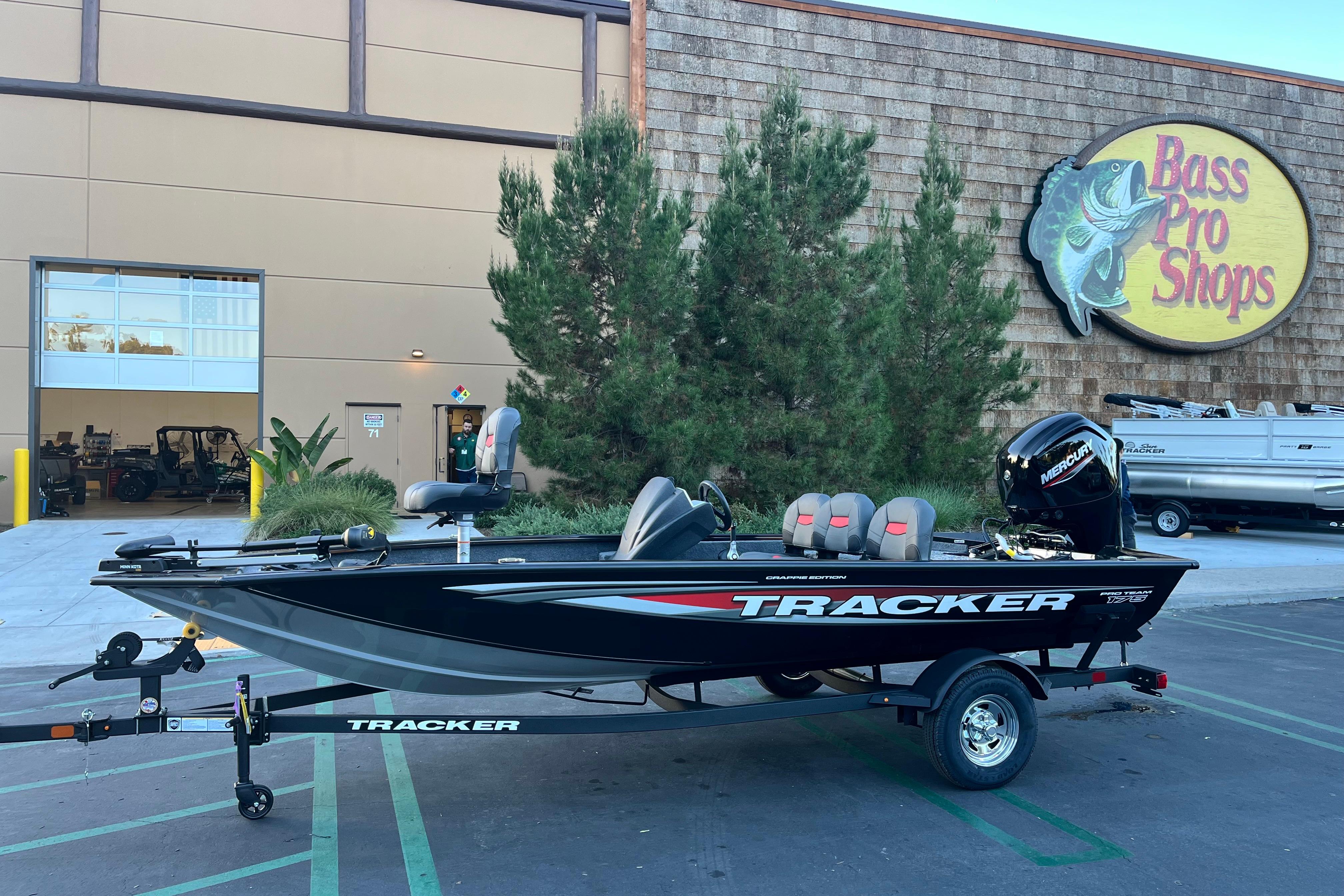 2026 Tracker Pro Team 175 Crappie Edition