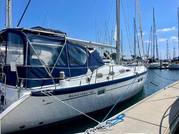 Beneteau 423
