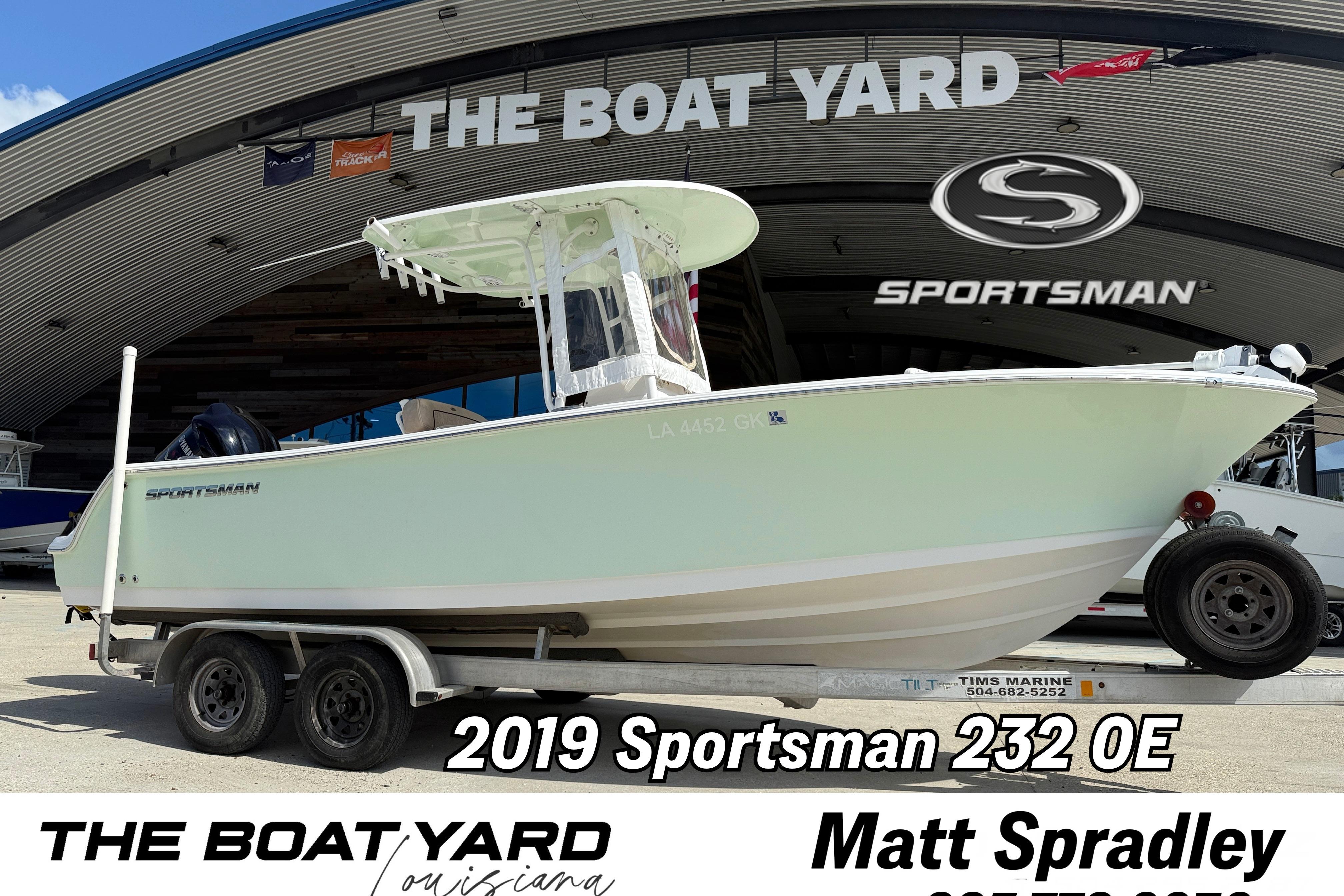2019 Sportsman Open 232 Center Console