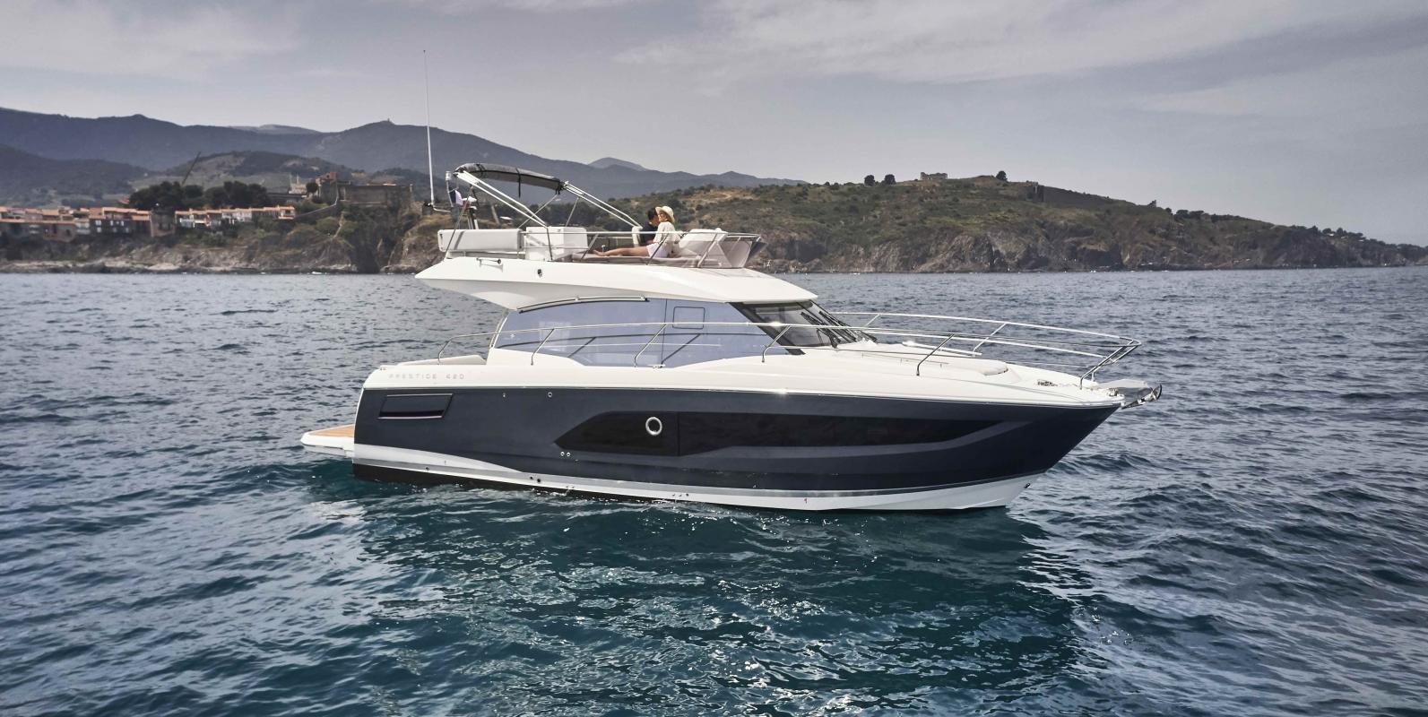 2025 Prestige 420