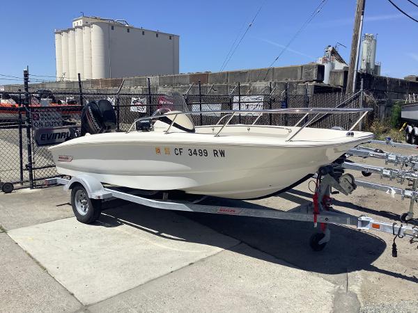 2016 Boston Whaler 150 Super Sport