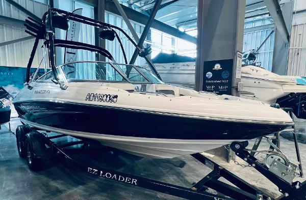 2008 Rinker 192 Captiva Bowrider
