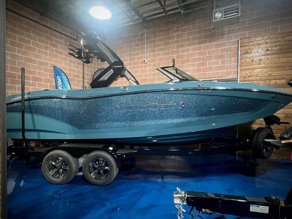 2025 MasterCraft X22