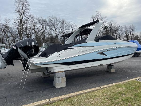 New Boat Lines - Campisano Marine Center