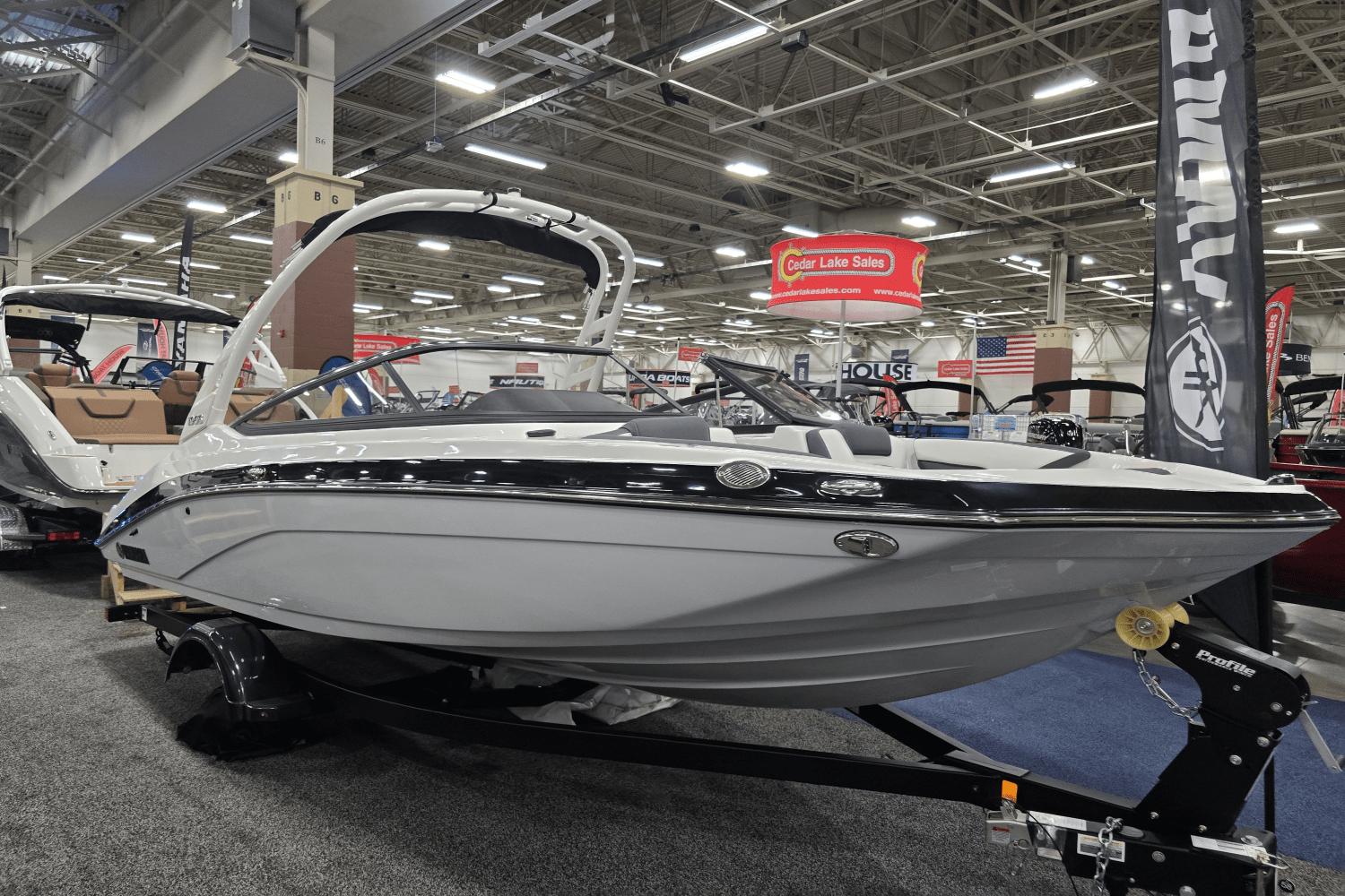 Yamaha Boats 195S