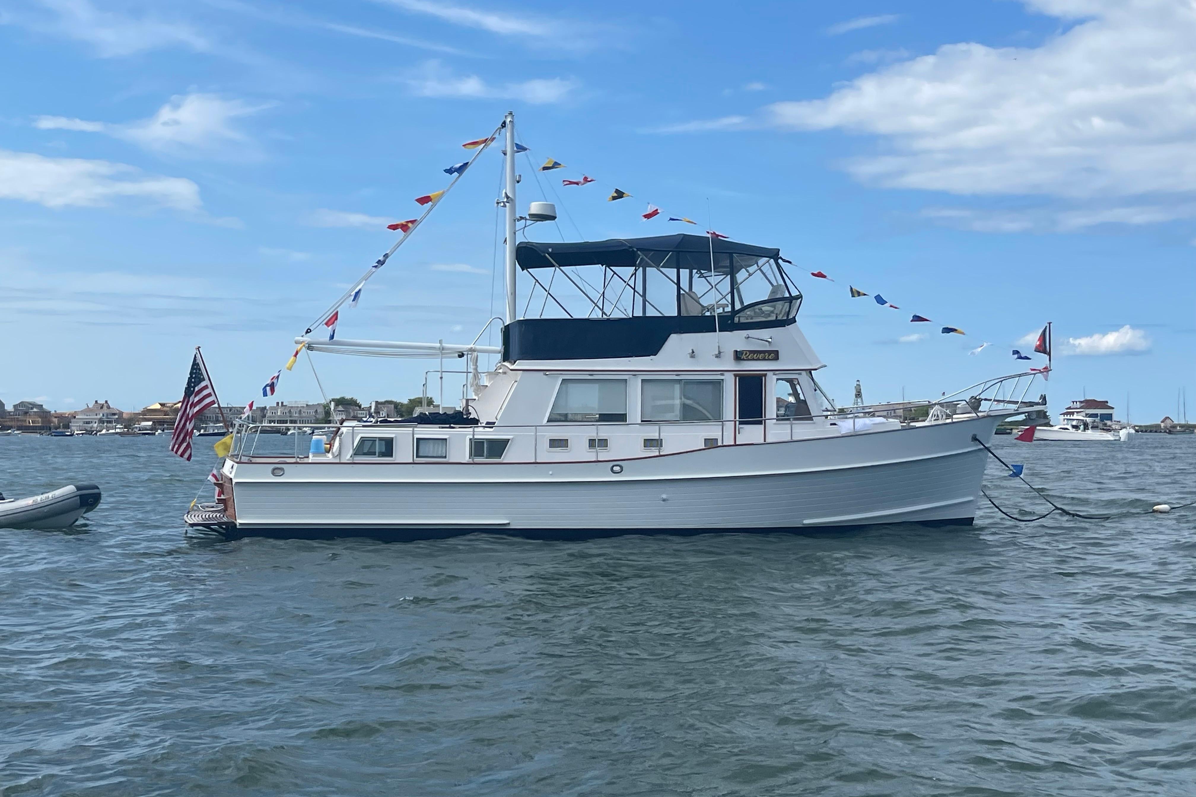 2002 Grand Banks 42 Classic