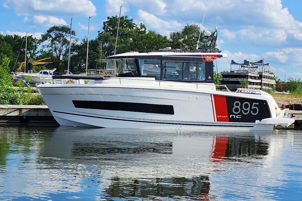 2025 Jeanneau NC 895 Sport Series 1