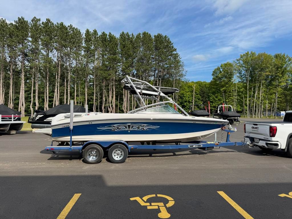 2008 Nautique 236 Team Edition