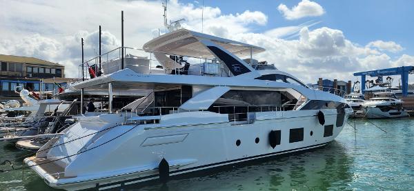 2024 Azimut Grande 27 METRI