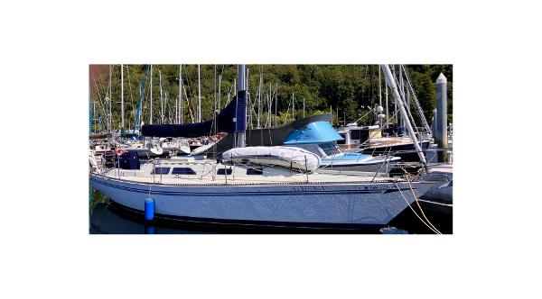 1980 Sceptre 36 Athena