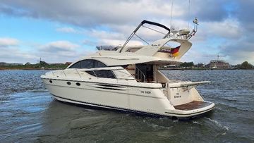 2002 Fairline Phantom 50