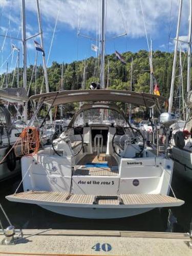 2017 Jeanneau Sun Odyssey 389