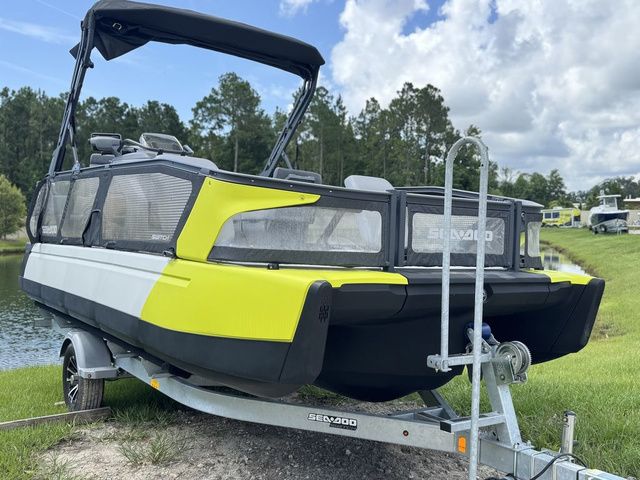 2023 Sea-Doo Switch® Sport 21-230 hp Galvanized