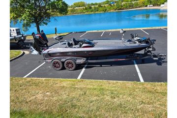 2025 Vexus VX21