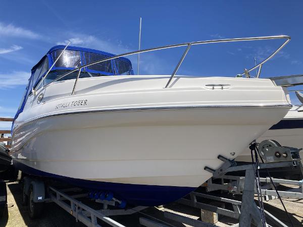 Rinker 242 Captiva