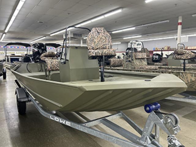2025 Lowe RX1760 Pathfinder