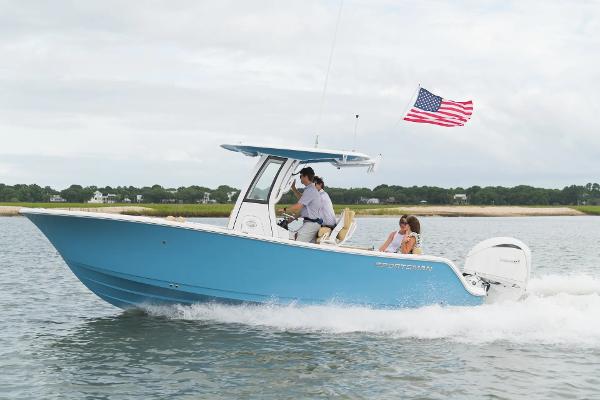 2025 Sportsman Open 232 Center Console