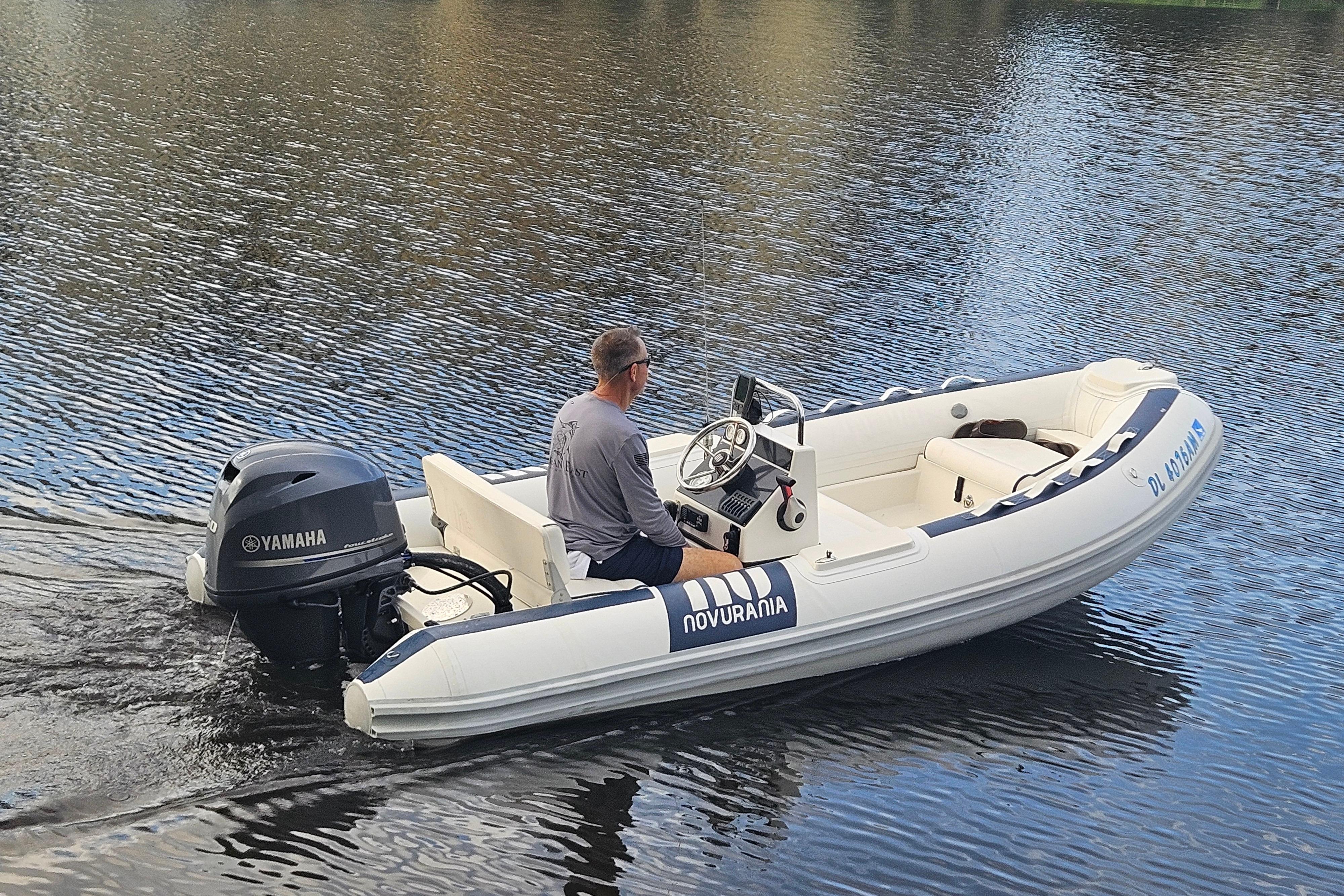 2019 Novurania DL 400