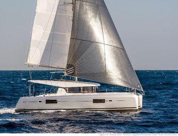 2025 Lagoon 42