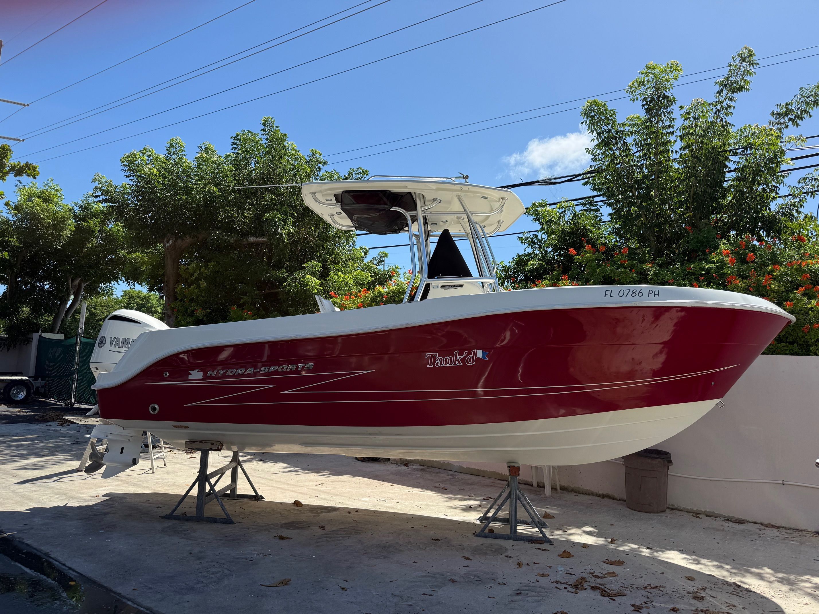 2012 Hydra-Sports 2300 CC