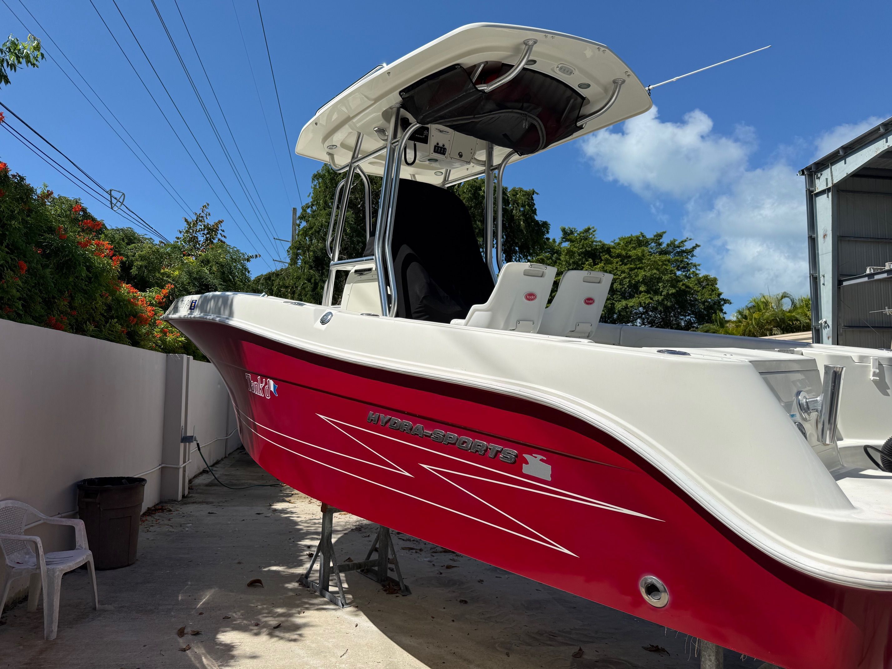 2012 Hydra-Sports 2300 CC