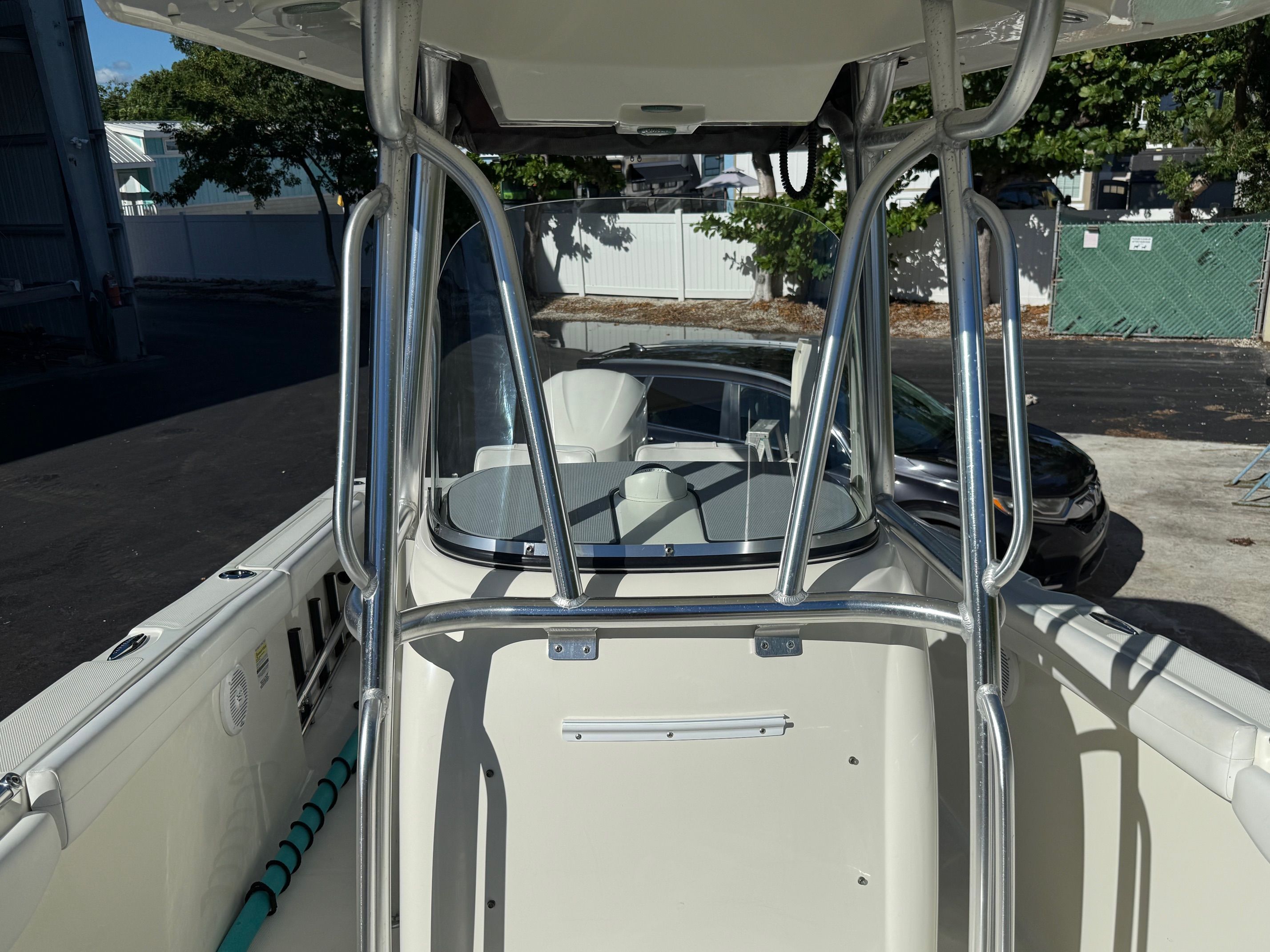 2012 Hydra-Sports 2300 CC