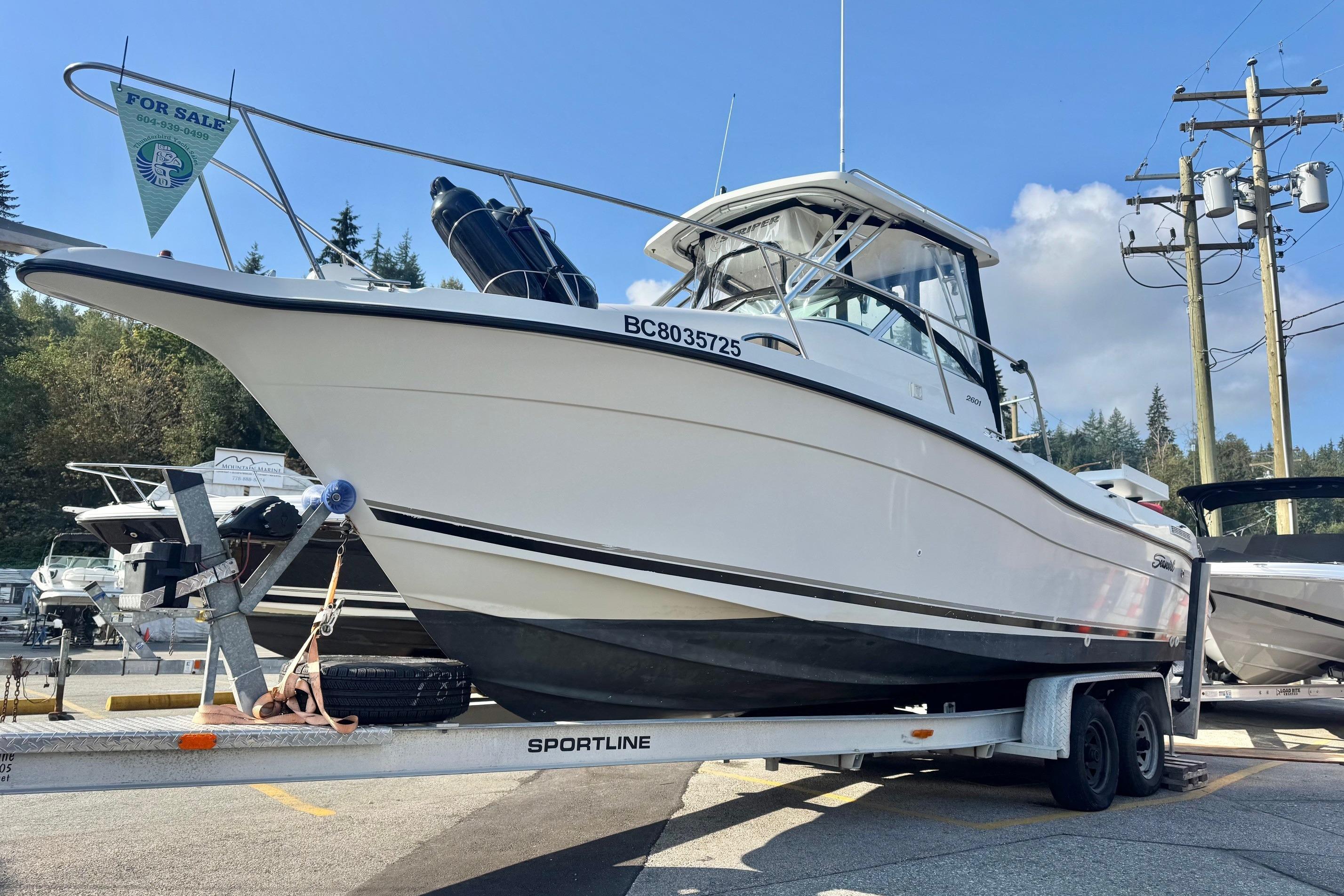2002 Striper 2601 Walkaround