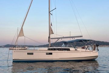 2019 Beneteau Oceanis 38.1