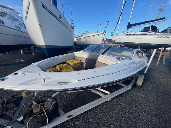 2001 Regal 1900 LSR