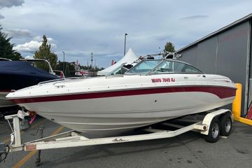2000 Chaparral 216 SSi