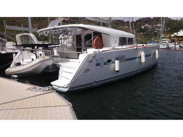 Lagoon L400s2