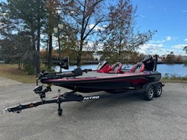 2025 Nitro Z19