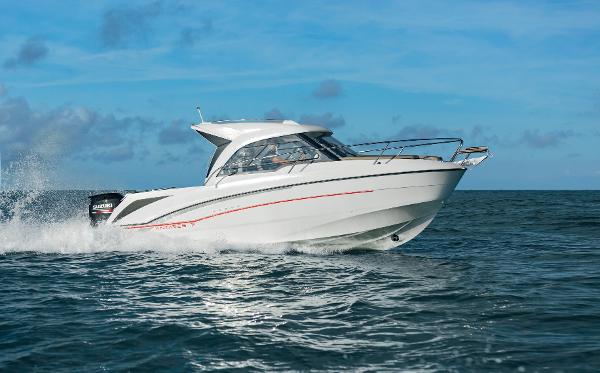 2018 Beneteau Antares 7 OB