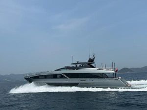 Riva 110' Dolcevita Luxury yacht Riva 110' Dolcevita 2020 cruising on open water.