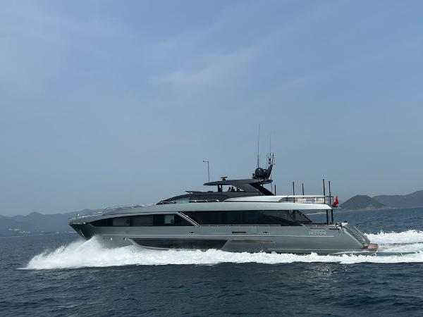Riva 110' Dolcevita