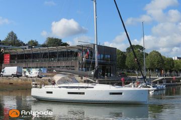 2019 Jeanneau Sun Odyssey 440
