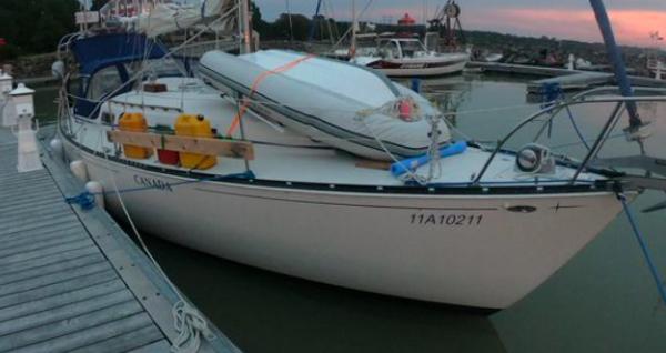 1977 Ontario Yachts 32