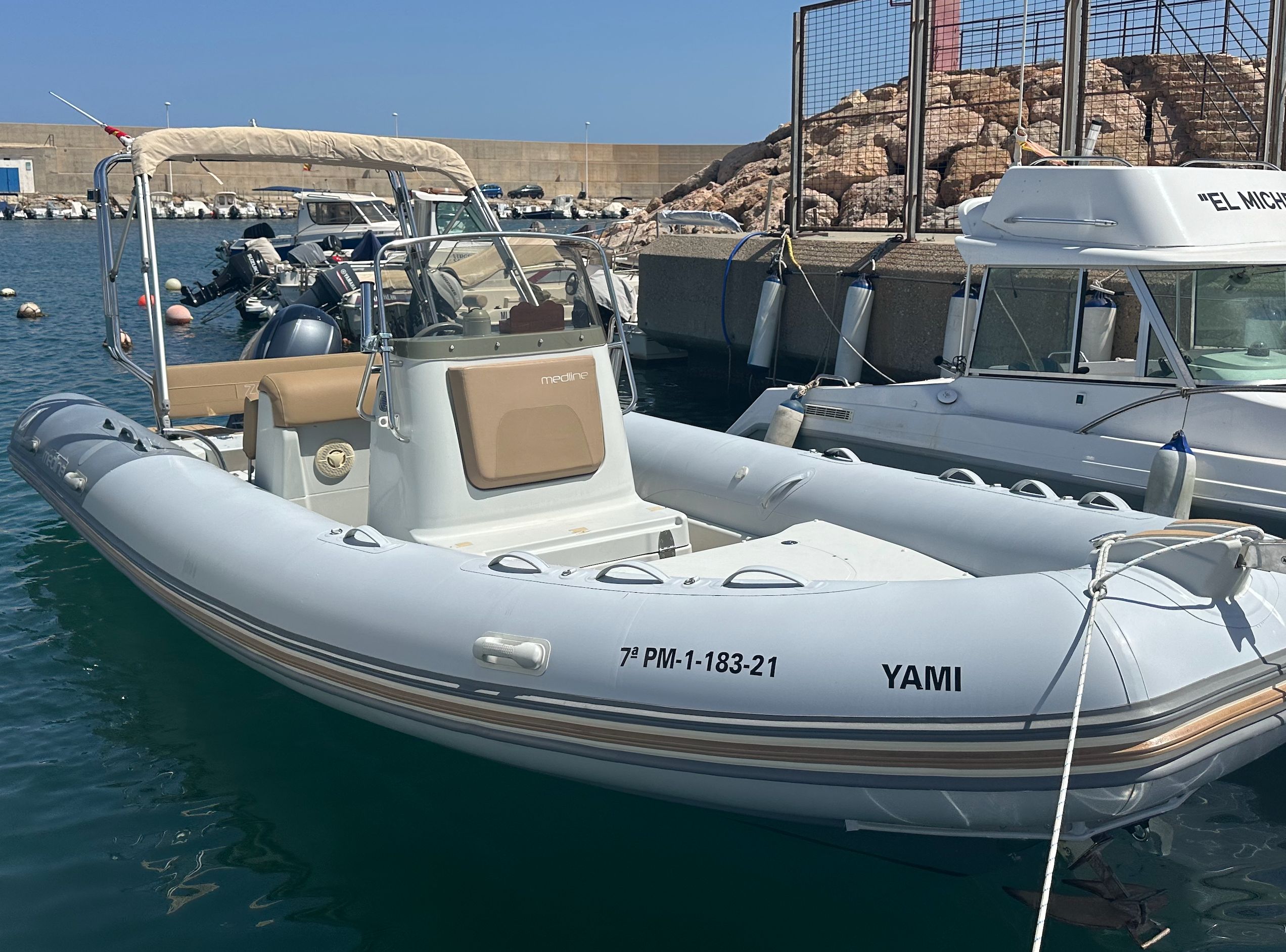 2016 Zodiac Milpro MEDLINE 740