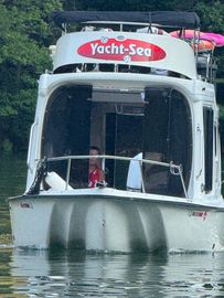 2007 Adventure Craft AC2800