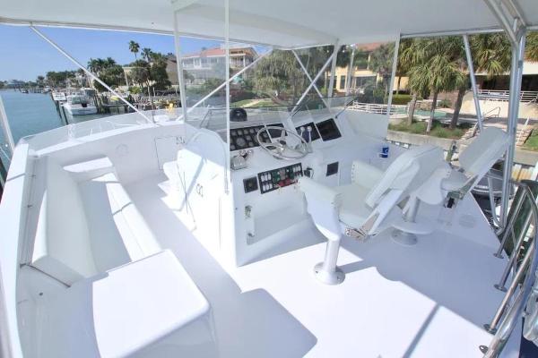 1992 Hatteras 54 Convertible