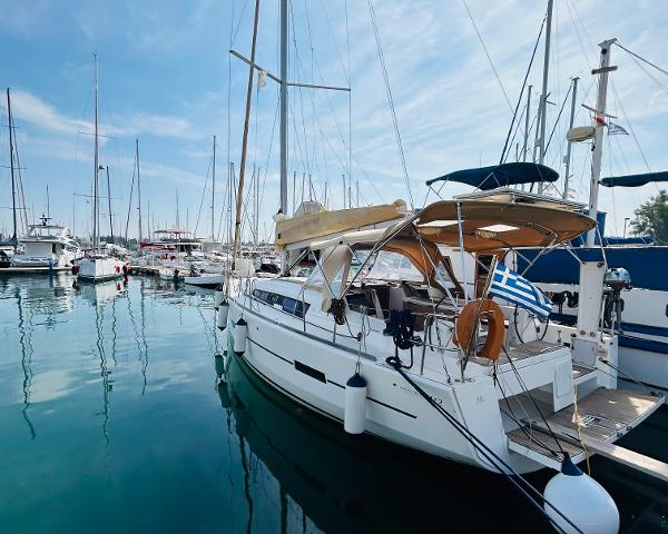 2017 Dufour 412 Grand Large