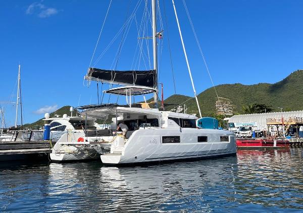 2023 Lagoon 46