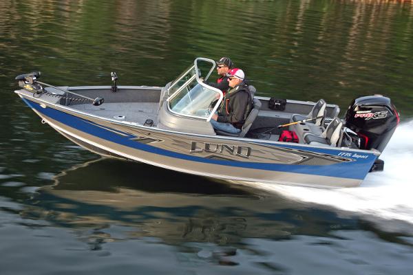 Lund 1775 Impact Sport: Deep-V Value, Family Fun - boats.com