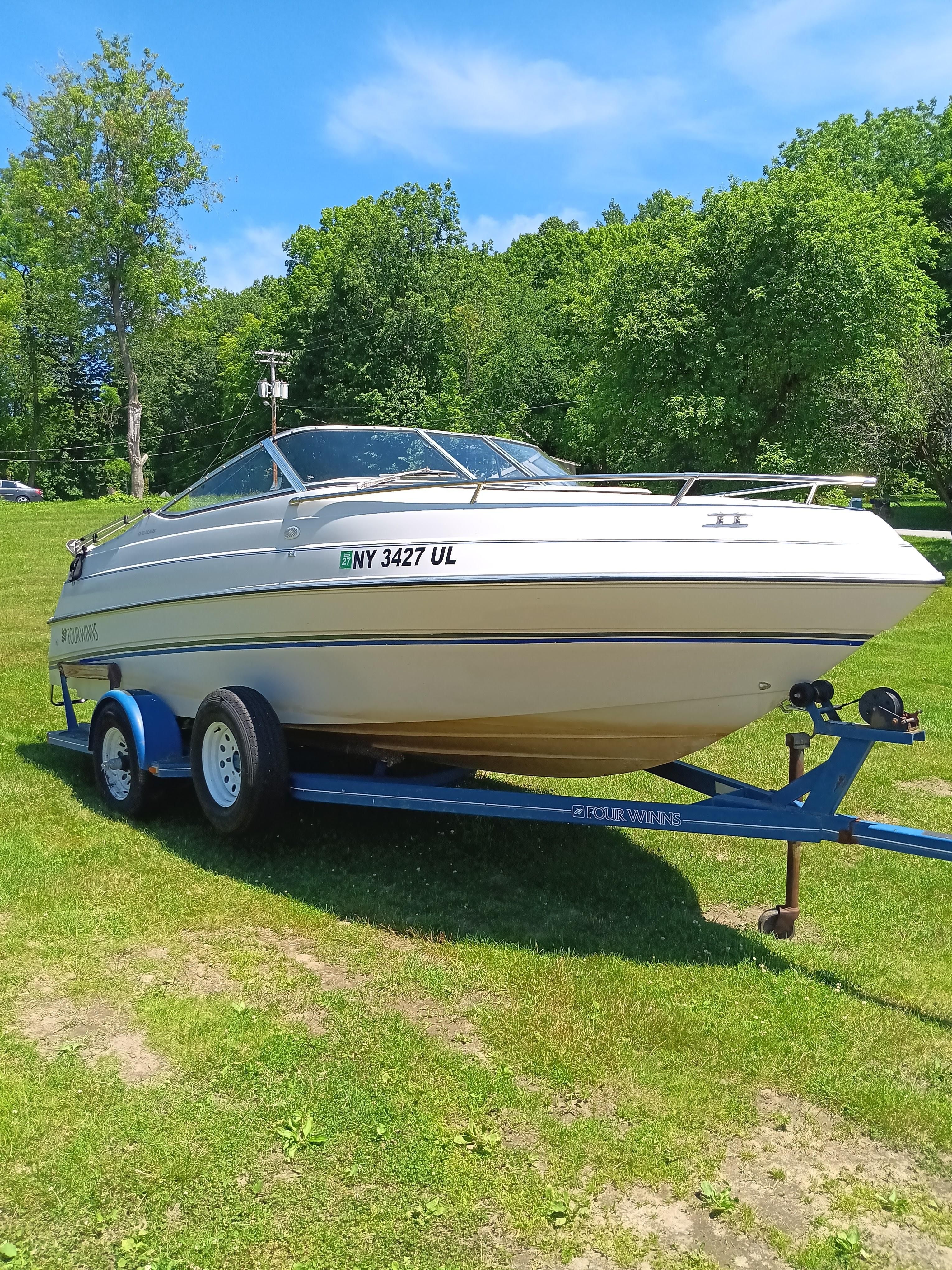 1994 Four Winns 195 Sundowner