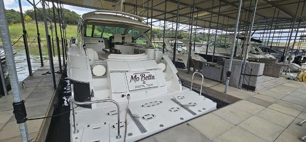 2011 Cruisers Yachts 540