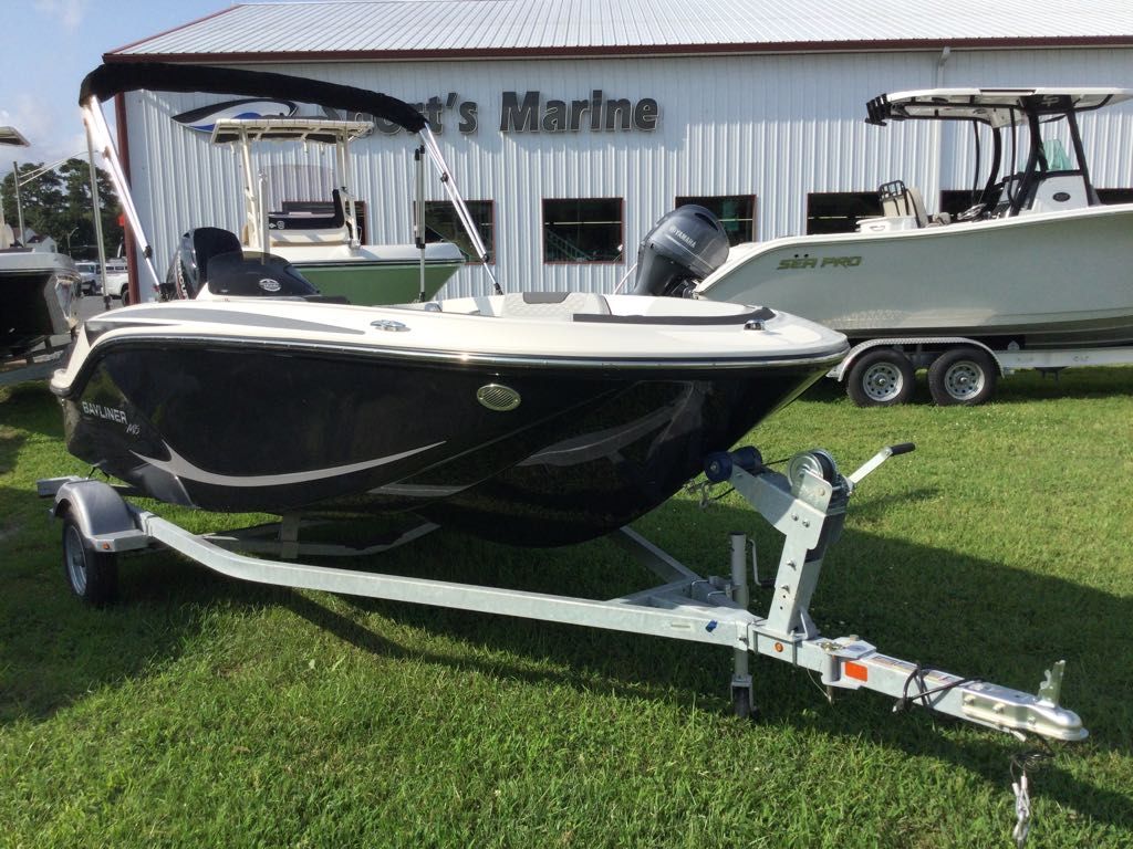 2024 Bayliner M150EL BK/BK 50M