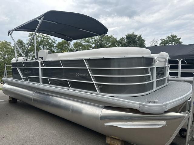 Godfrey boats for sale in Wisconsin 